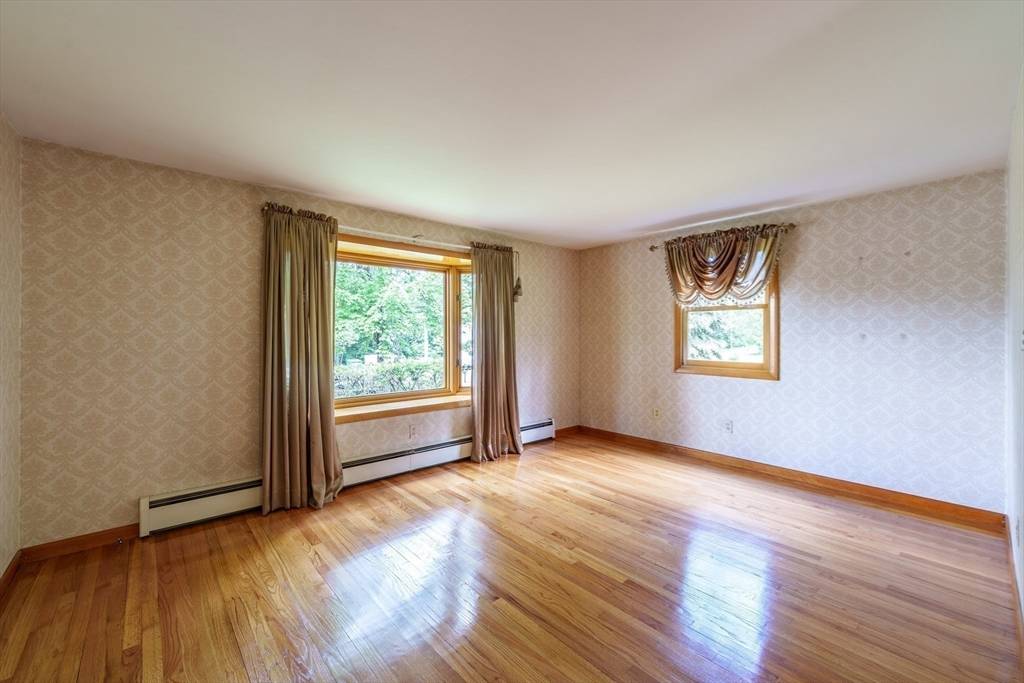 85 South St Granby, MA 01033
