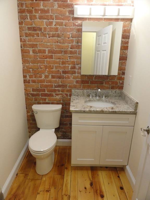 Cambridge, MA 02139,231 Norfolk St #4