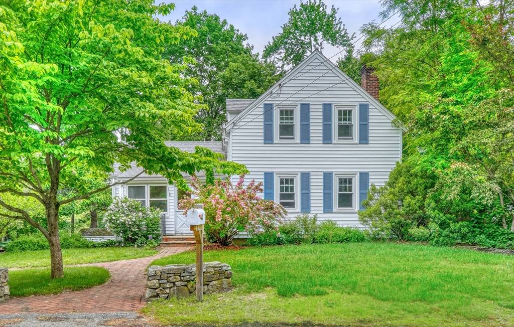 Westwood, MA 02090,40 Colburn Street