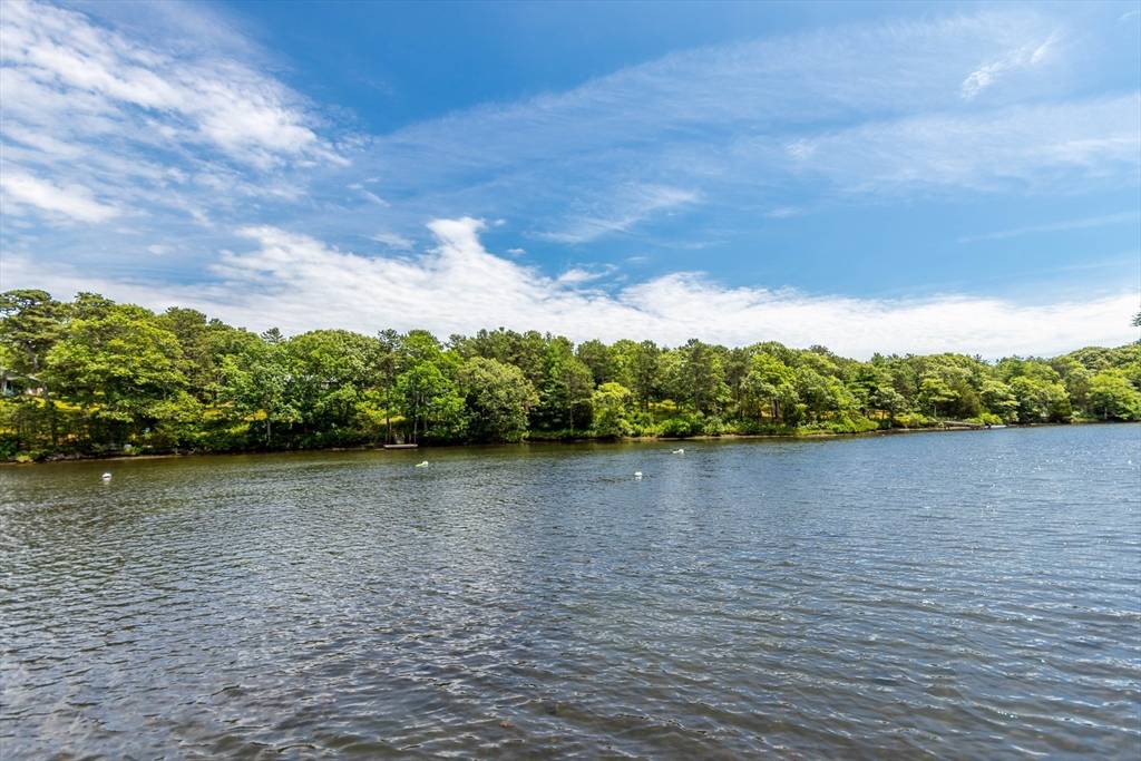 Falmouth, MA 02536,15 Jessica Way