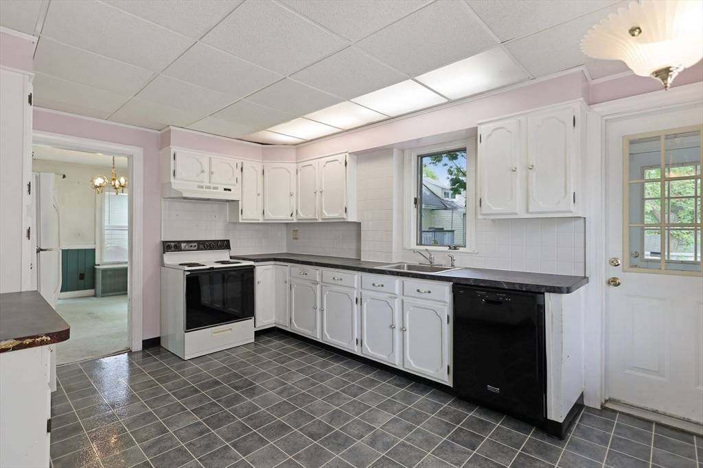 Medford, MA 02155,96 Harvard Ave