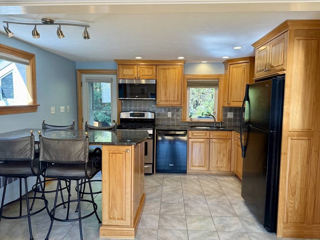 Waltham, MA 02453,47 Circuit Lane