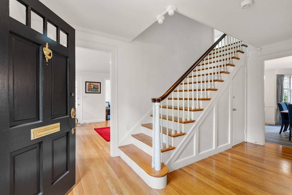 Cambridge, MA 02138,205 Brattle Street #205