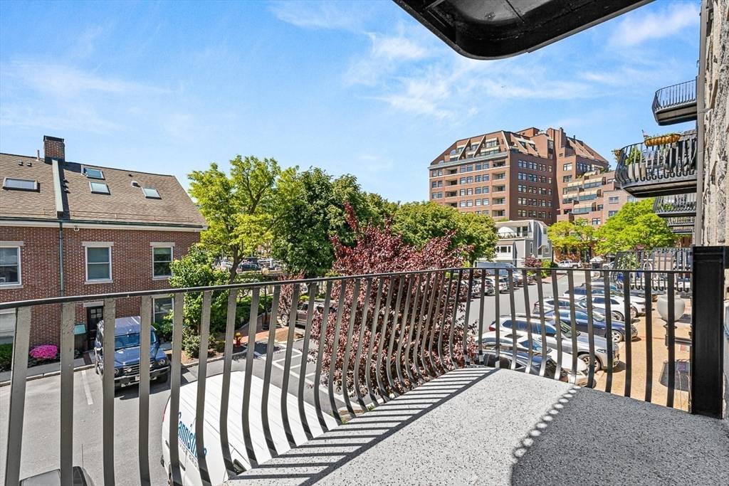Boston, MA 02109,343 Commercial St #212
