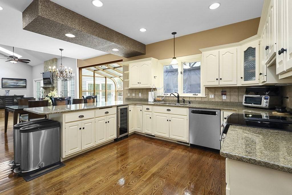 18 Village Hill Road Dover, MA 02030