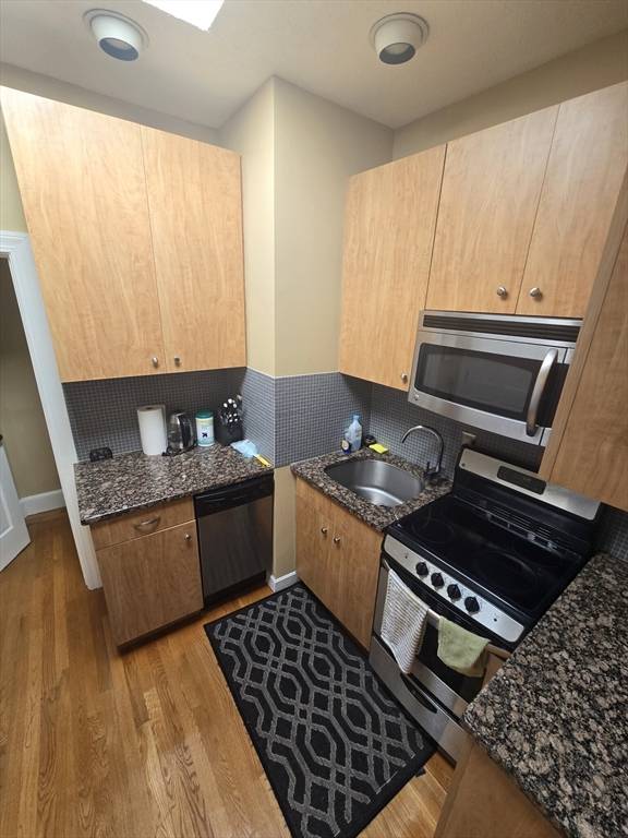 Boston, MA 02215,111 Jersey St #19