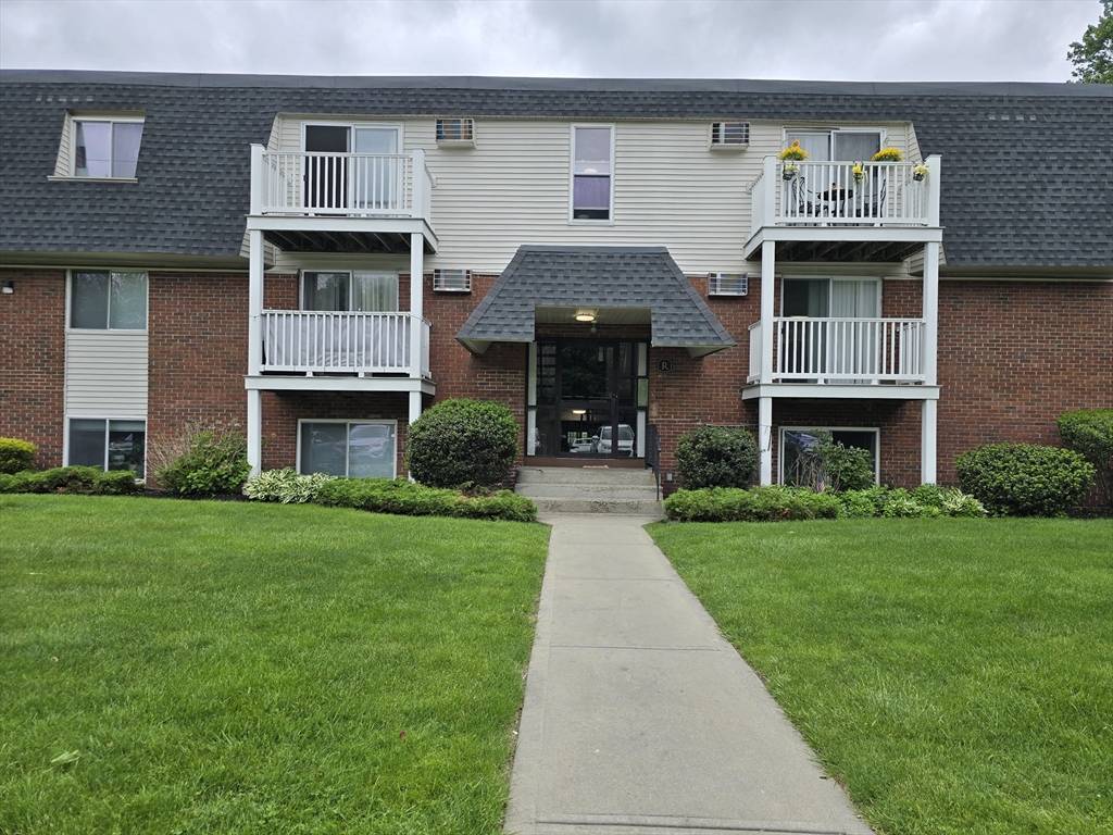 Westborough, MA 01581,135 East Main St #R-10