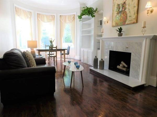 Boston, MA 02115,482 Beacon St #11