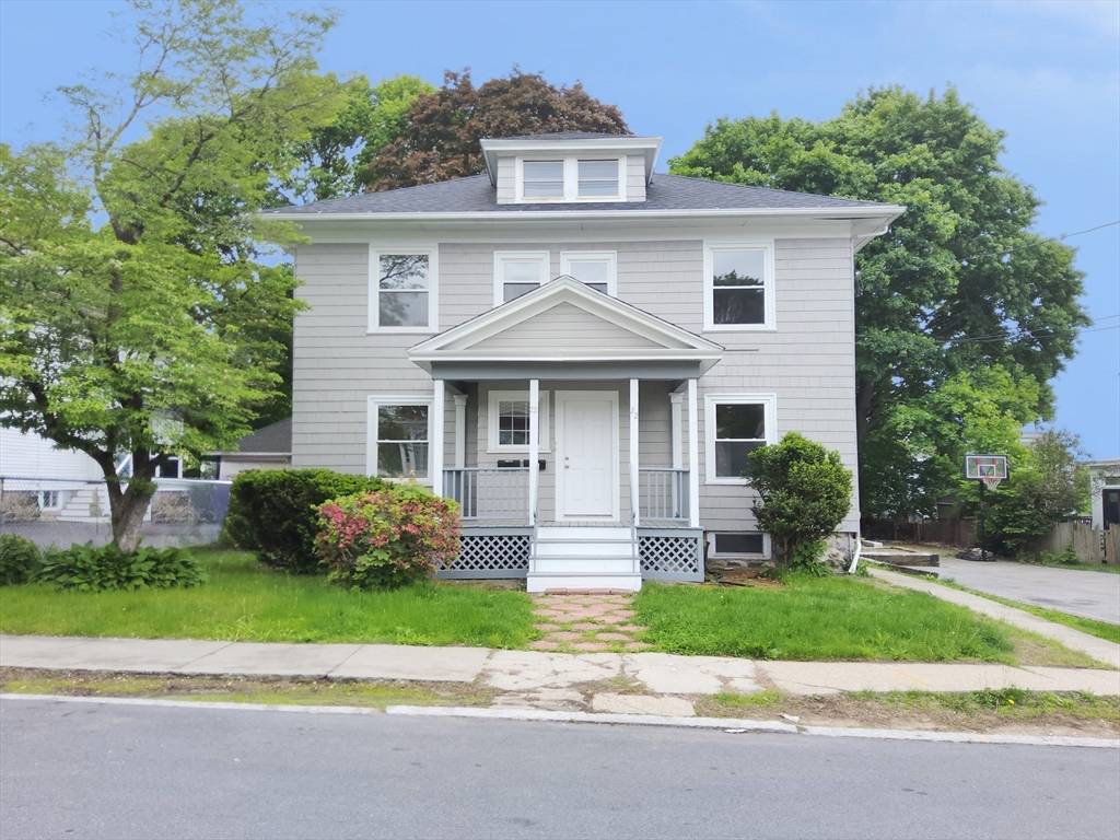 Lawrence, MA 01841,22 Ridge Road