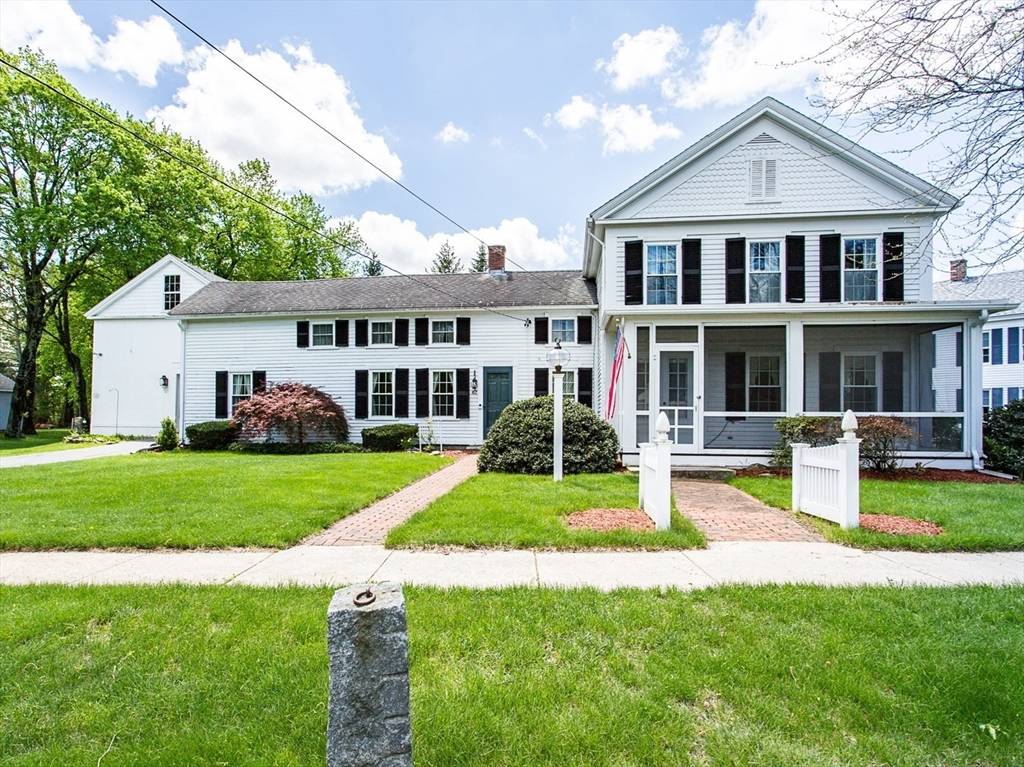 West Brookfield, MA 01585,67 E Main St