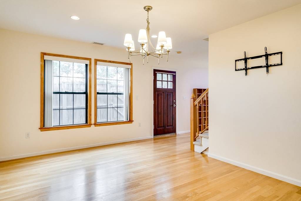 Everett, MA 02149,210 Broadway #107