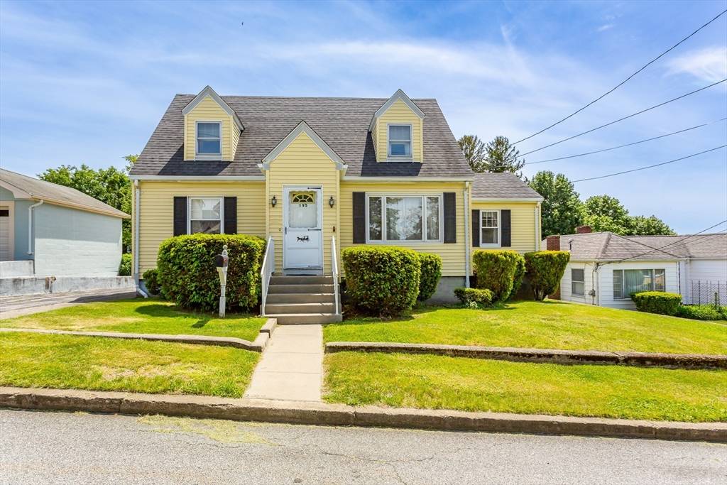 Tiverton, RI 02878,195 Hooper Street