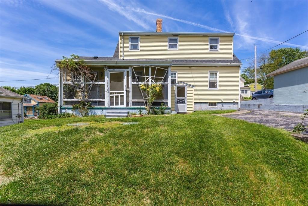 Tiverton, RI 02878,195 Hooper Street