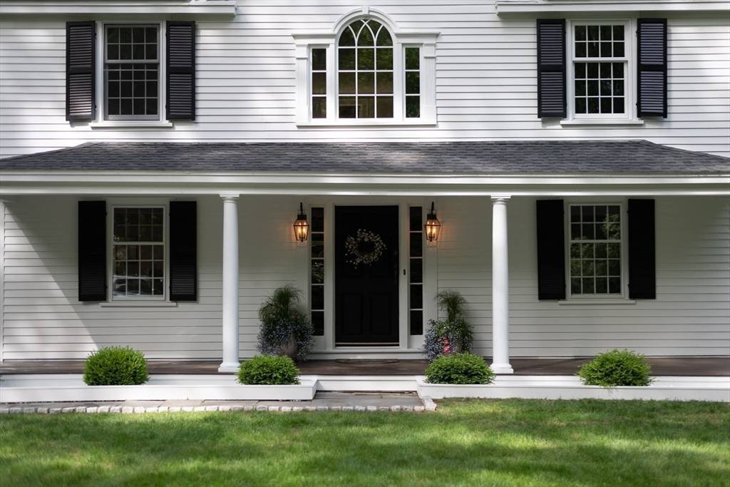 Weston, MA 02493,338 Highland Street