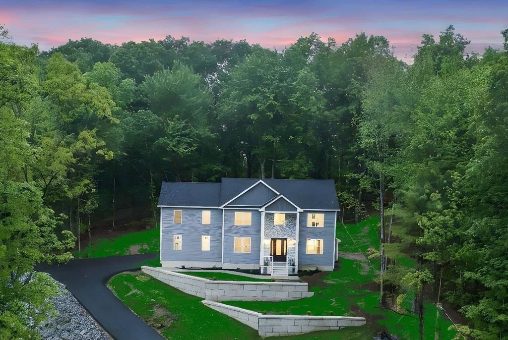 Ludlow, MA 01056,835 West St