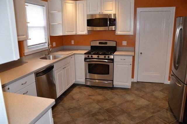 Belmont, MA 02478,4 Harvard Road #2