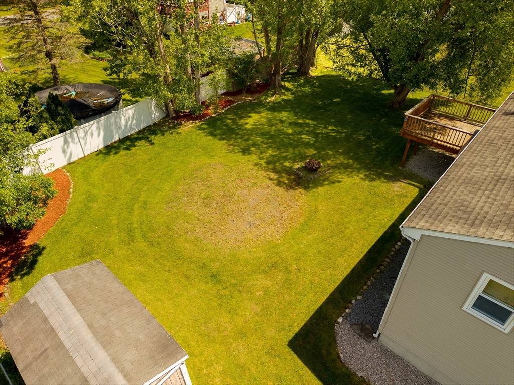 Methuen, MA 01844,7 Wintergreen Cir