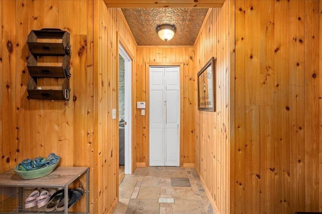 Princeton, MA 01541,192-B Ball Hill Rd