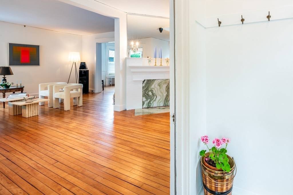 57 Dryads Green Northampton, MA 01060