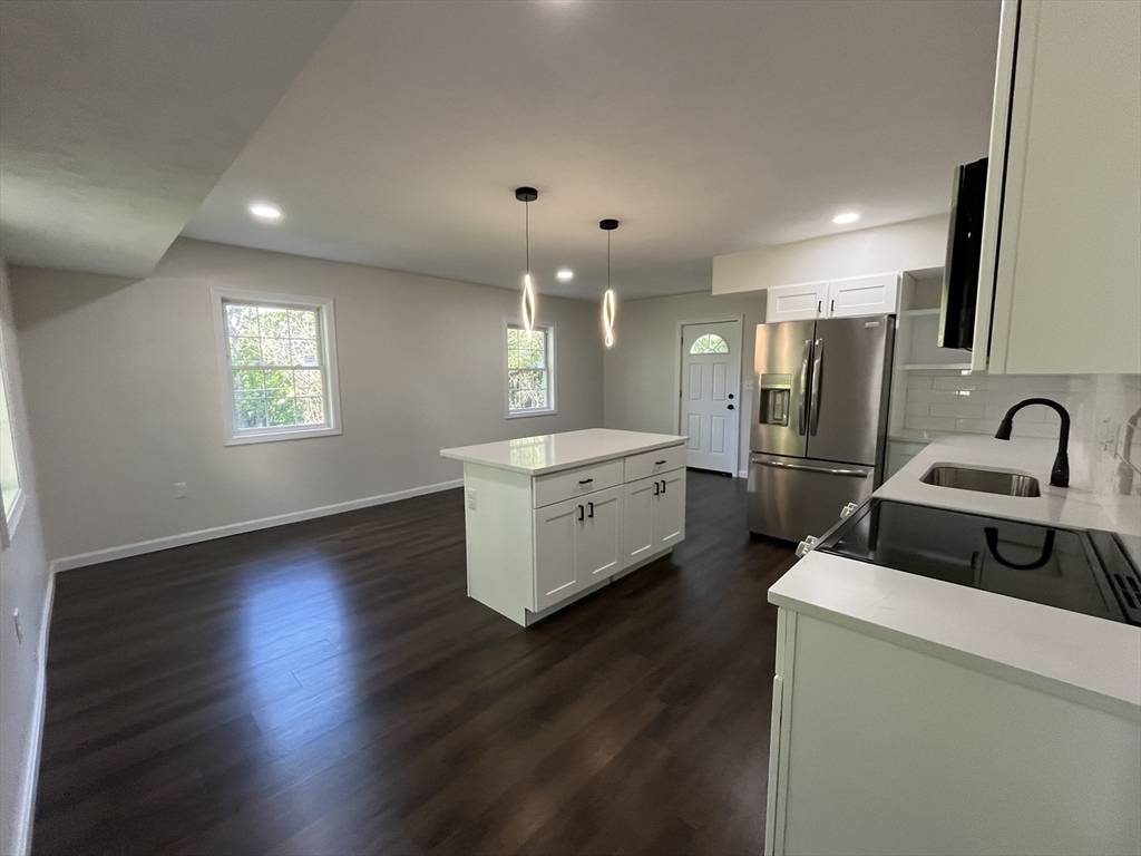 Fitchburg, MA 01420,88 Ashburnham St