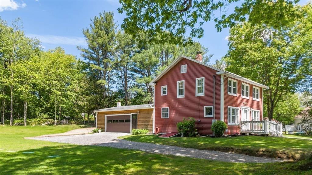 Rutland, MA 01543,8 Intervale Road