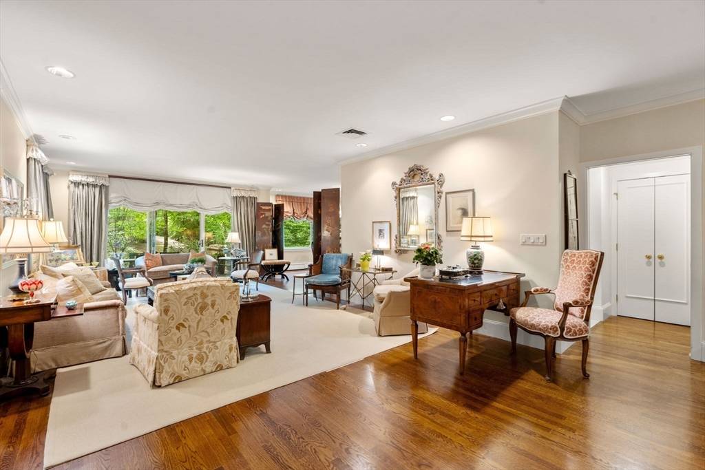 Boston, MA 02467,228 Allandale Rd #1A
