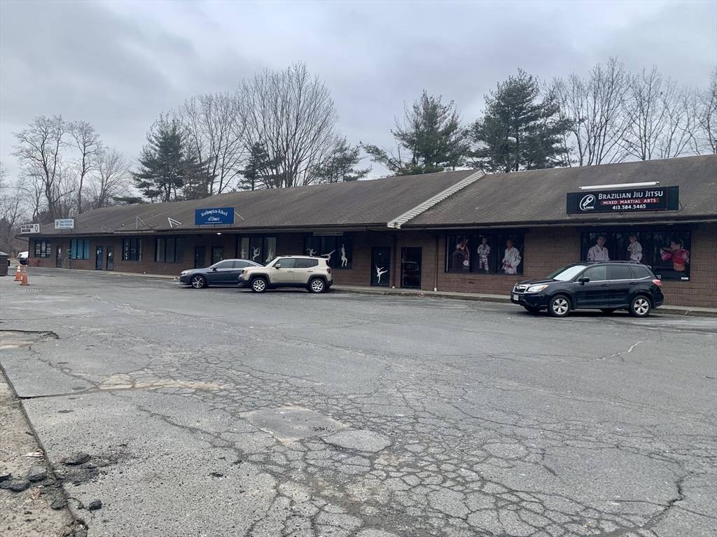 Northampton, MA 01060,141 Damon Rd #F