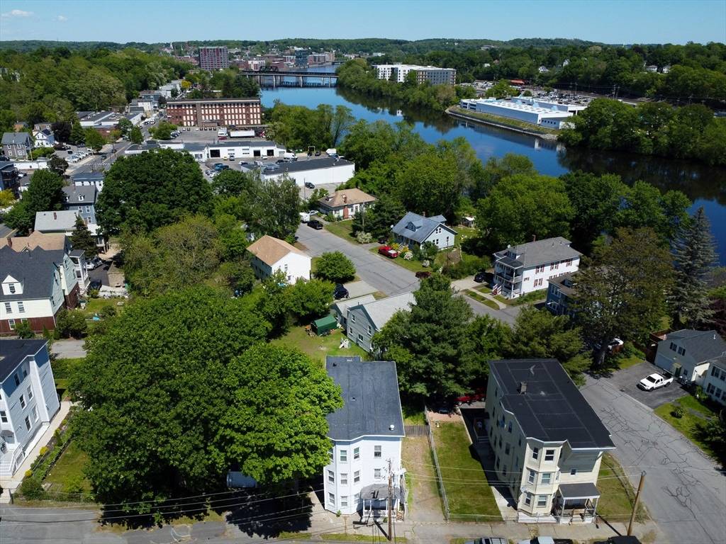 Haverhill, MA 01832,9-11 Beach St