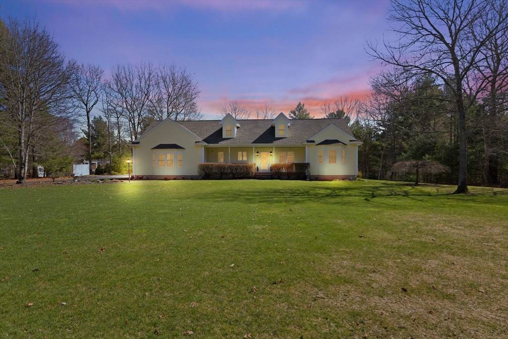 Berkley, MA 02779,25 Forrest St