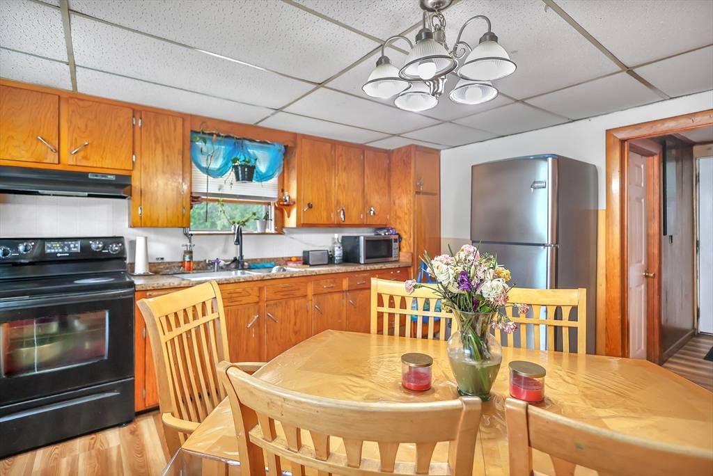 514 Haverhill St Lawrence, MA 01841