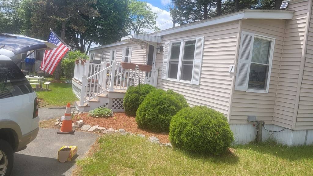 Peabody, MA 01960,251 Newbury #1