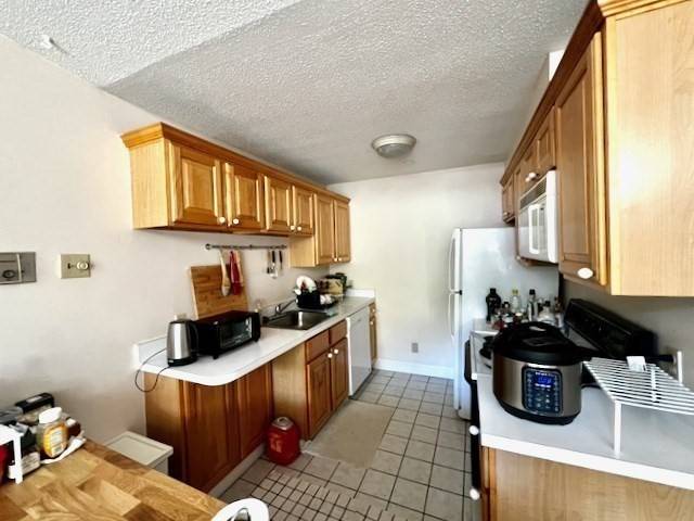 Brookline, MA 02445,94 Beaconsfield Road #302