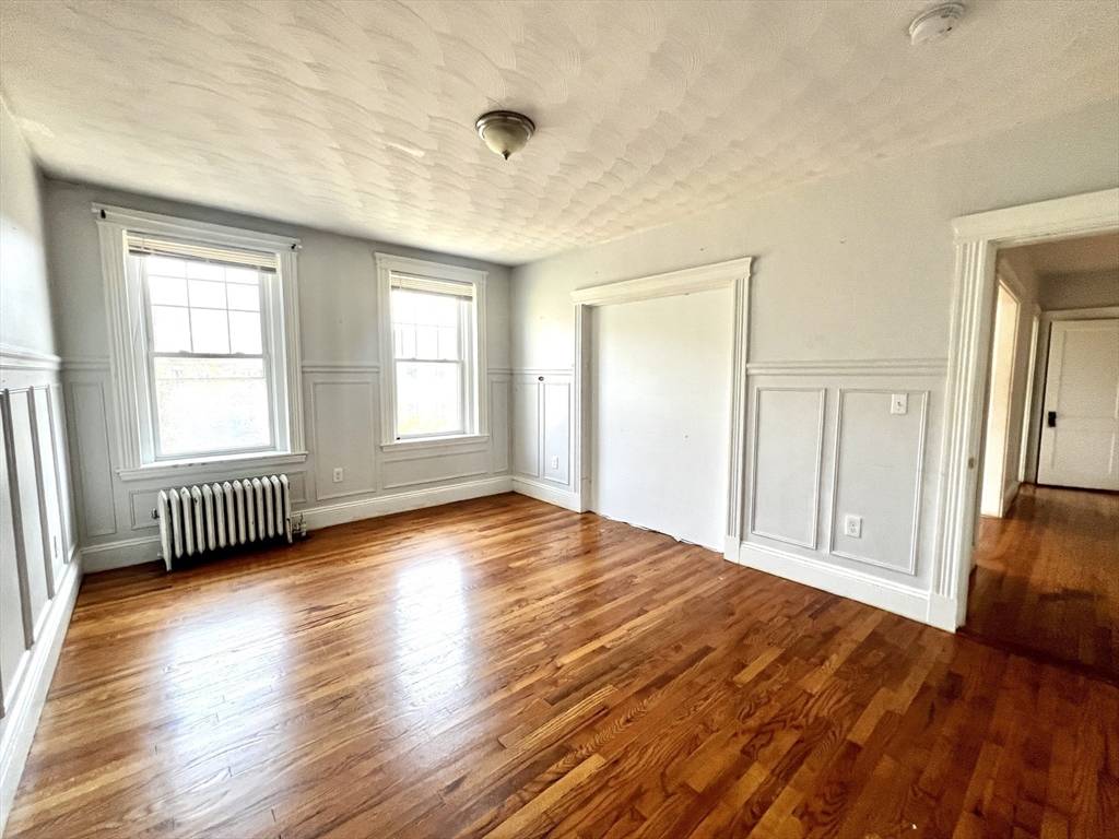 Brookline, MA 02446,76 Babcock Street #3