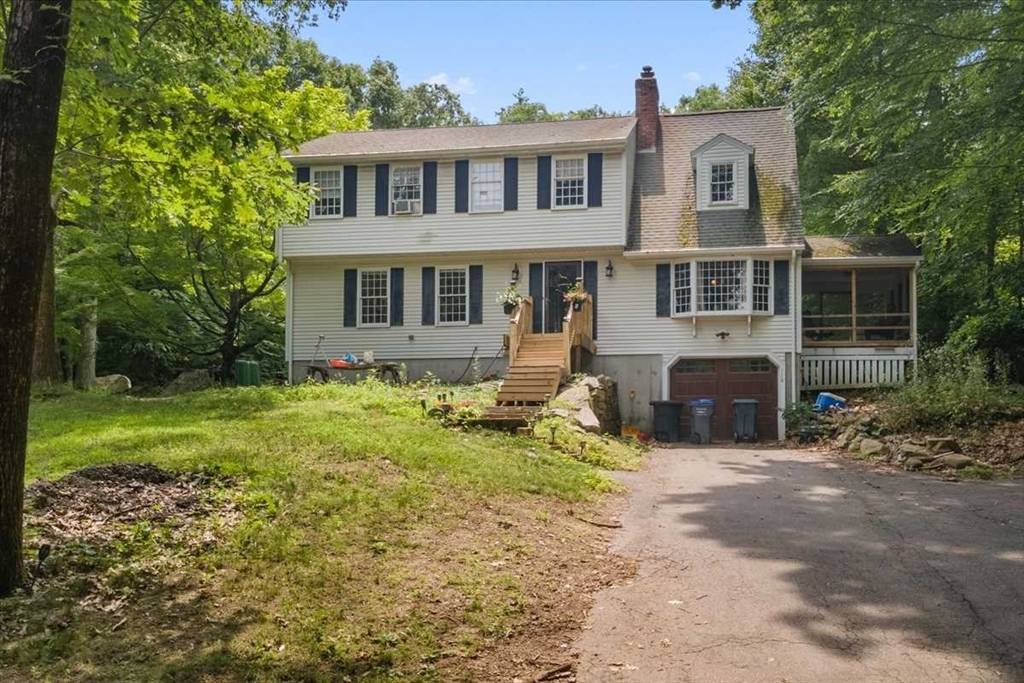 Mendon, MA 01756,110 Northbridge Rd