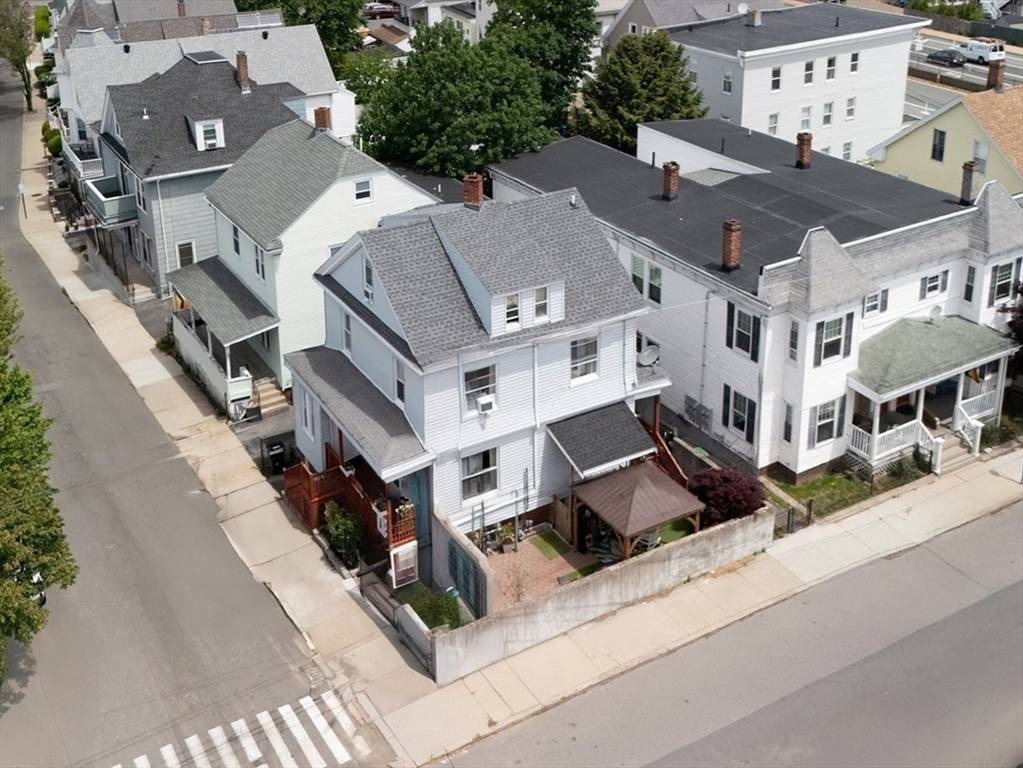 Somerville, MA 02145,59 Bonair St