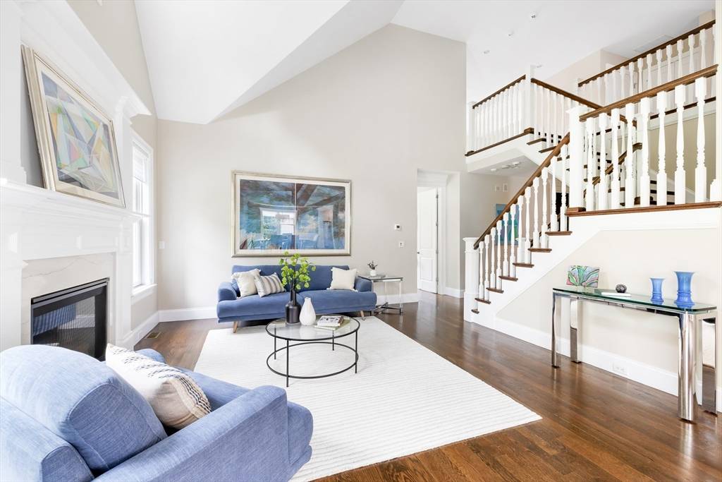 7 Tanglewood Dr #7 Framingham, MA 01701