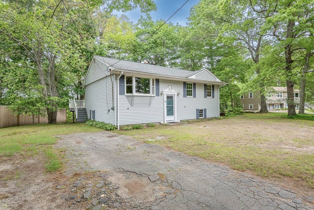 Pembroke, MA 02359,68 Harvard St