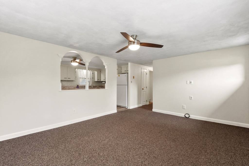 Westport, MA 02790,33 Newton Street