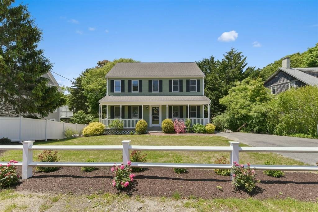 Barnstable, MA 02635,1311 Main Street