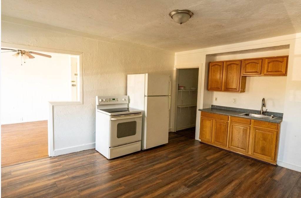 Fitchburg, MA 01420,270 Fairmount #1