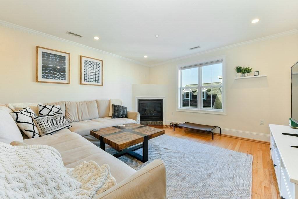 Boston, MA 02127,39 Dorchester St #5