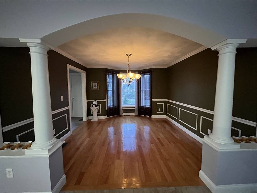 Dracut, MA 01826,40 Regency Drive