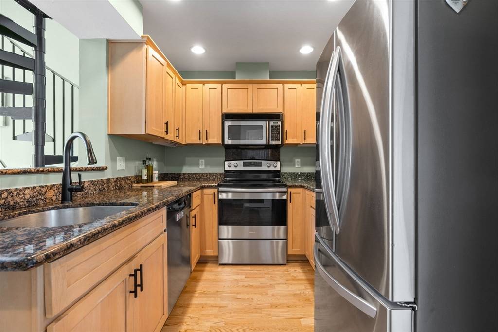Revere, MA 02151,360 Revere Beach Blvd #411