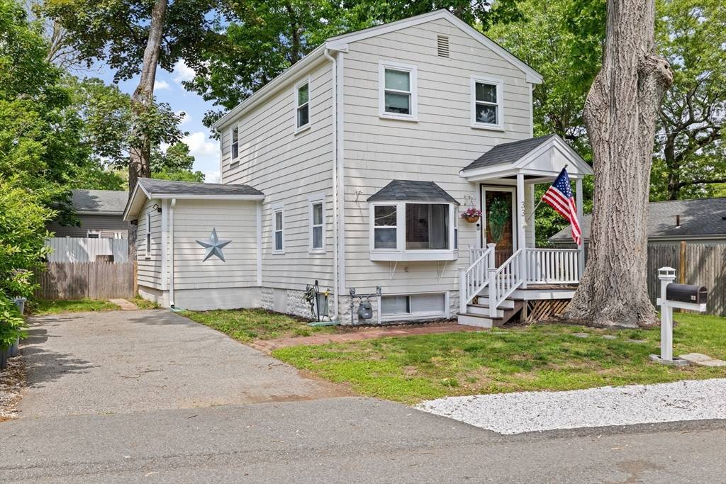 Weymouth, MA 02189,33 Cross St