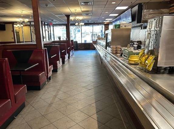 Wakefield, MA 01880,00 Confidential