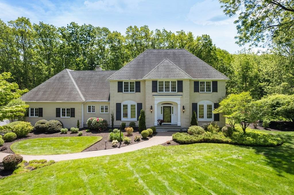 Northborough, MA 01532,267 West St