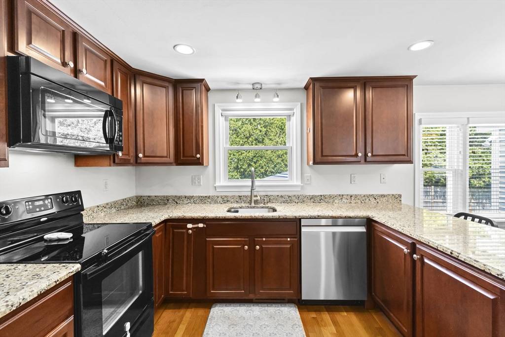 Weymouth, MA 02188,58 Spring St