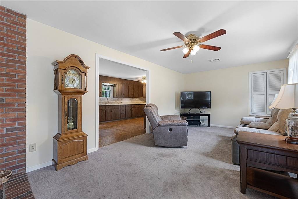 Spencer, MA 01562,9 Treadwell Terrace