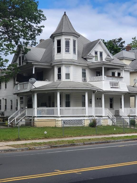 Springfield, MA 01108,127 Dickinson St