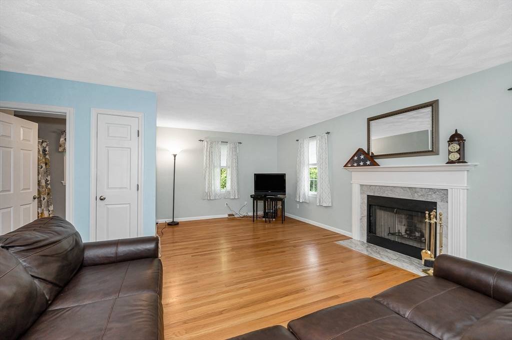Lowell, MA 01854,218 Acropolis Road